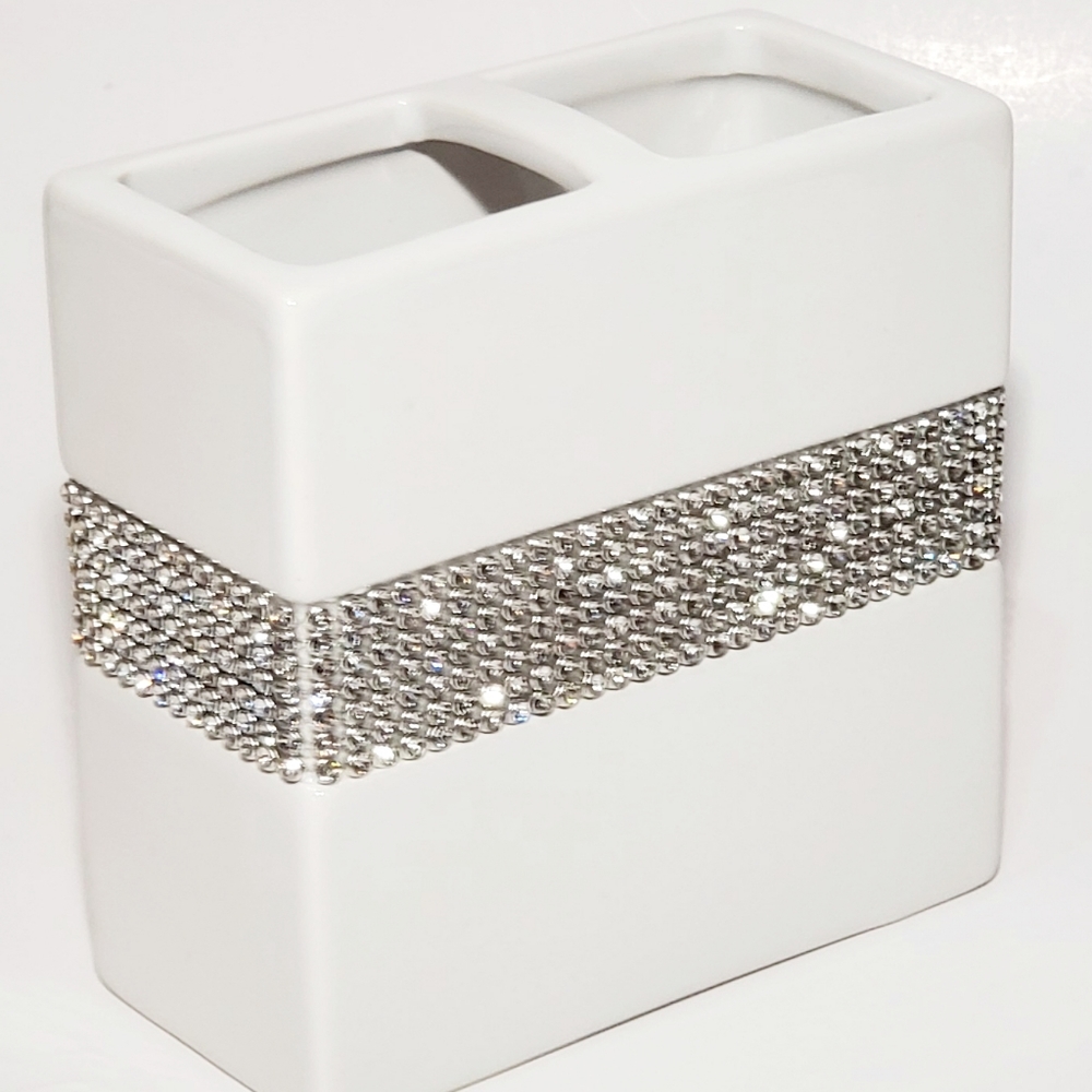 Bella Lux Toothbrush Holder Brand New